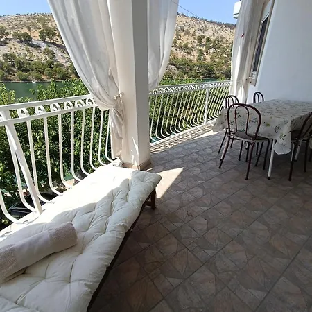 Maria Apartments Apartment